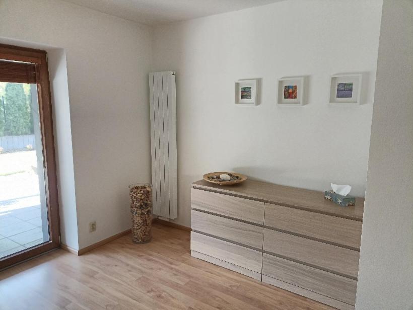 Ubytování U Vrbičky - blízko Prahy Unhost Exterior foto